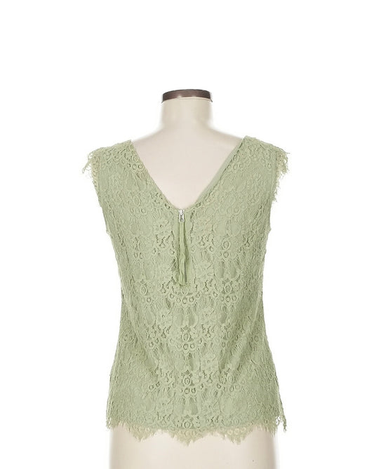 The Limited Women's Elegant Lace Top (Size M)