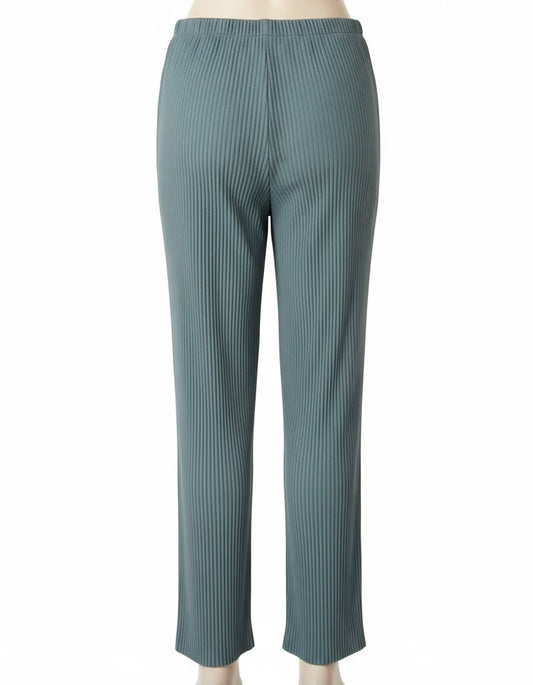 Uniqlo Women's Chic Pleated Trousers (Size M)