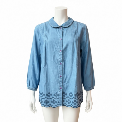 Forever 21 Women’s Embroidered Top (Size S)