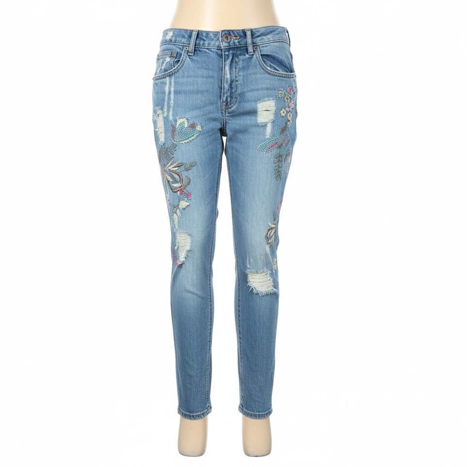 Ginger Women’s Embroidered Distressed Jeans (Size XS)