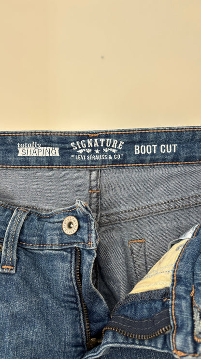 Signature by Levi Strauss & Co. Women's Jeans (Size S)