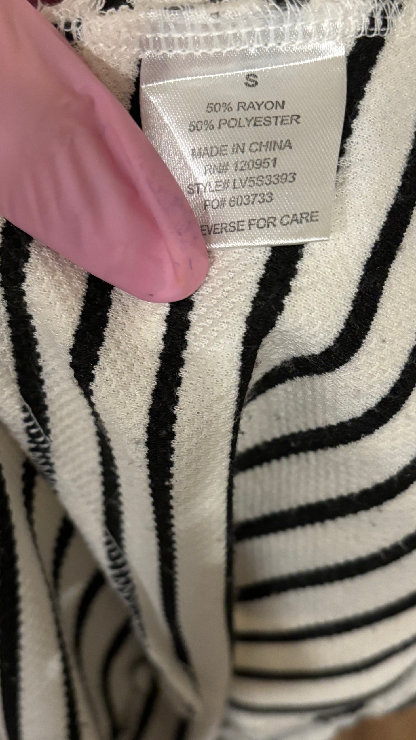 Olive + Oak Women's Chic Mini Skirt (Size S)