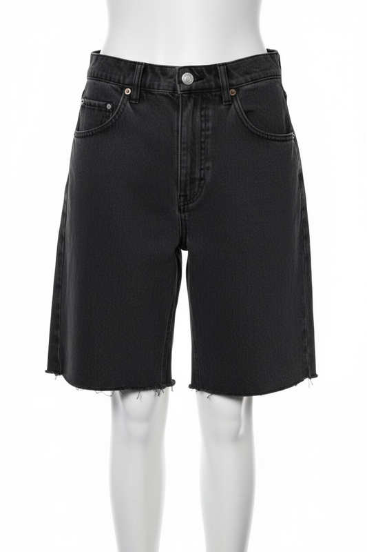 H&M Women's Denim Shorts (Size M)